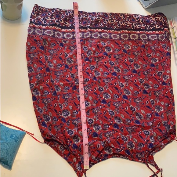 Red with white and blue floral pattern dress - Picture 7 of 10